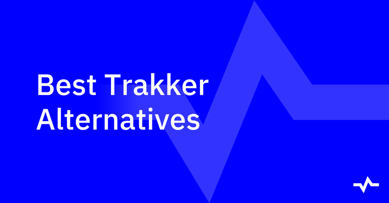 Title card reading “Best Trakkr Alternatives” on a blue background with an abstract zigzag graphic.